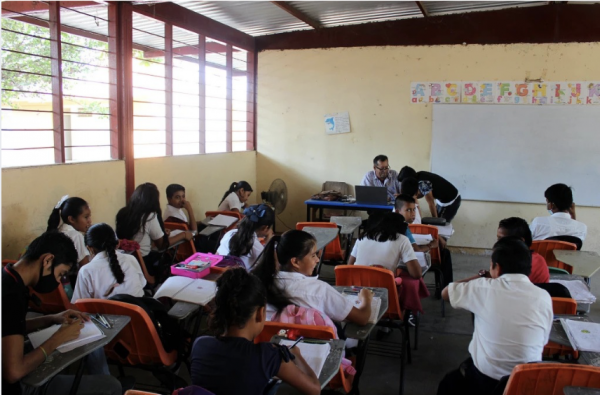 Mandan a México a extraordinario: Alumnos mexicanos reprueban en tareas básicas de matemáticas